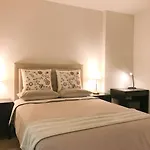 Low Price & Pool Open Walk To Ucla Free Parking B1